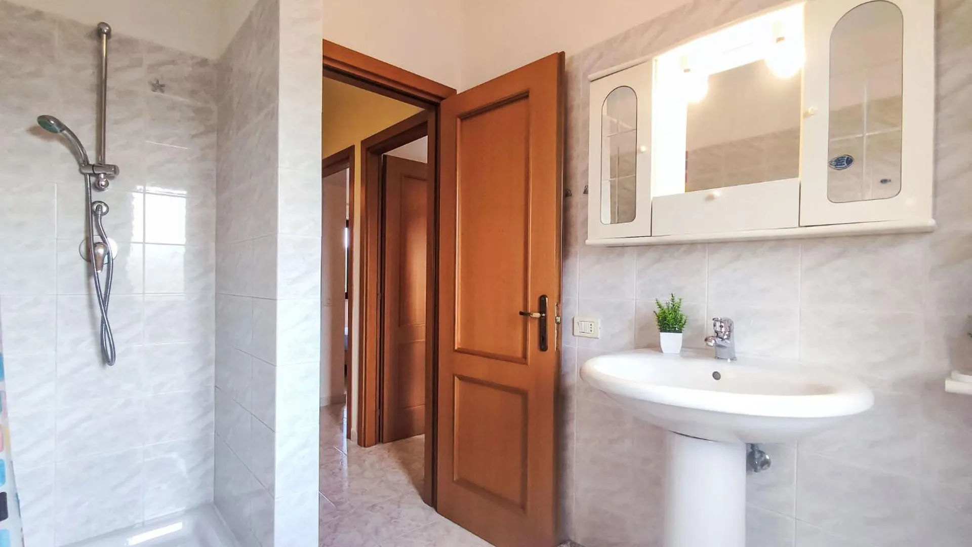 Apartment Remo By Interhome Tanaunella 0*,
